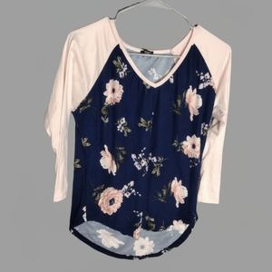 Rue21 high low top mid length sleeves floral print pink and blue size lg